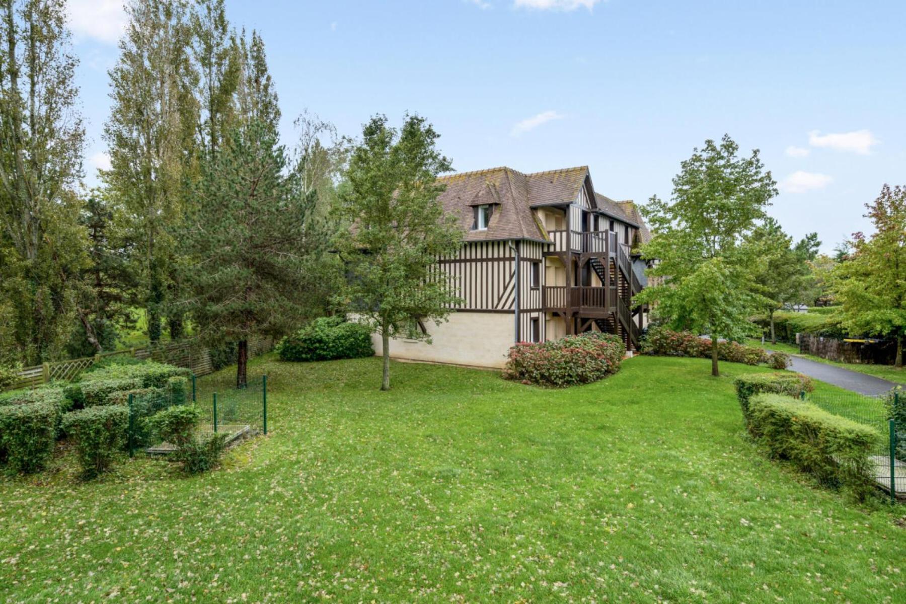 La Residence Du Golf - Maeva Home - Appartement Avec Balcon 2 Pieces 4 Personnes - Selection - Super Home Mae-5438 Deauville Buitenkant foto